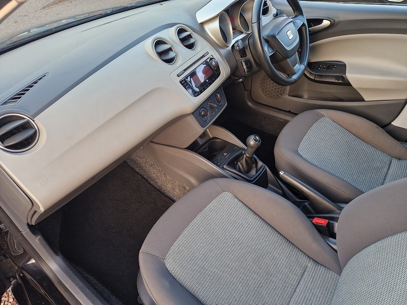 SEAT Ibiza SE - U11976