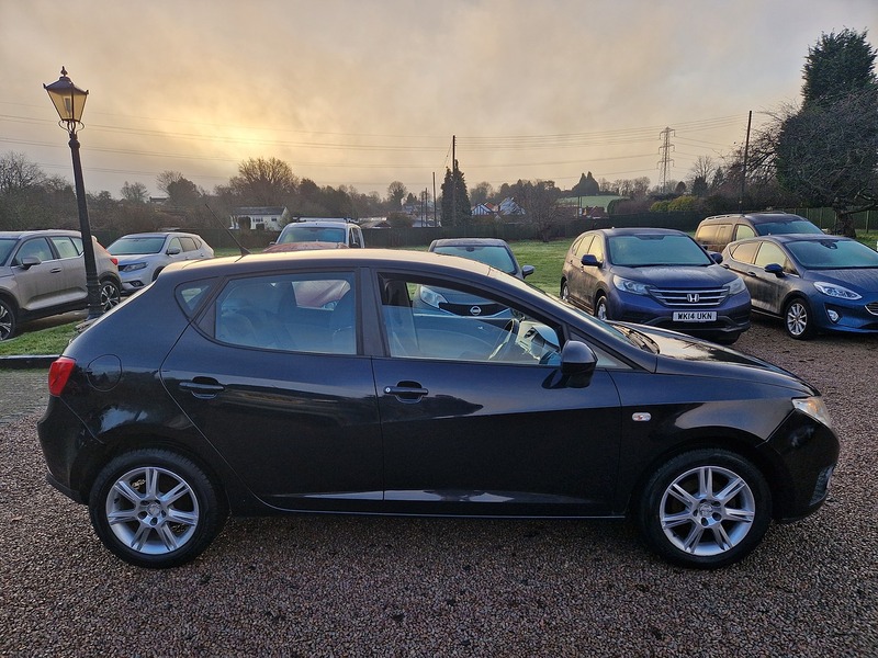 SEAT Ibiza SE - U11976
