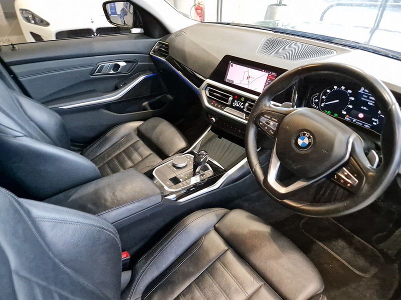 BMW 3 Series 320i Sport - U11977