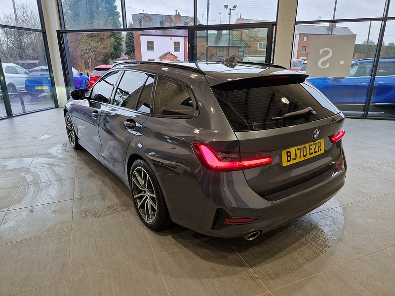 BMW 3 Series 320i Sport - U11977