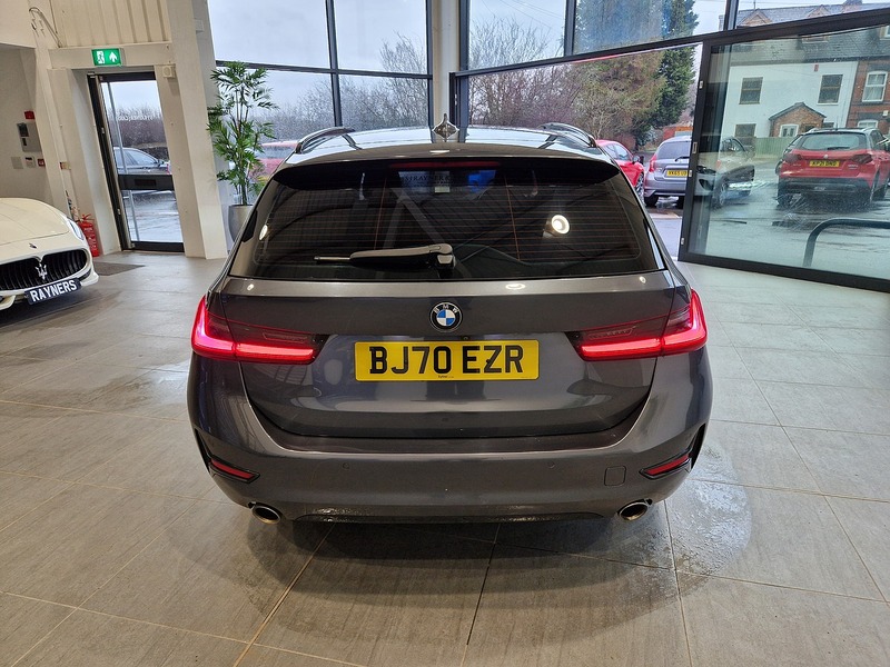 BMW 3 Series 320i Sport - U11977