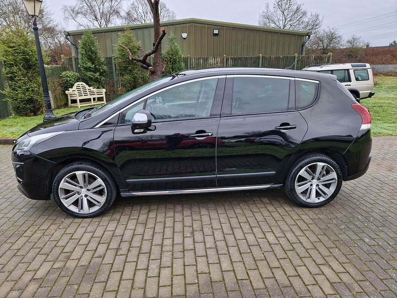 Peugeot 3008 HDi Allure - U11980