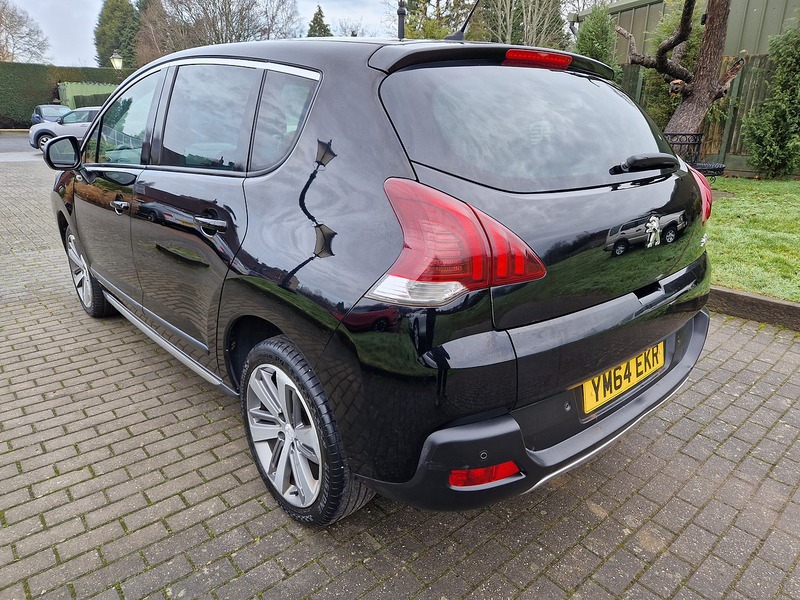 Peugeot 3008 HDi Allure - U11980