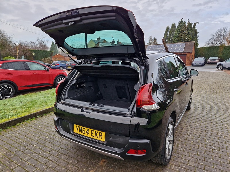 Peugeot 3008 HDi Allure - U11980