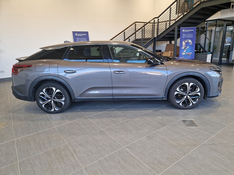 Citroen C5 X PureTech Shine Plus - U11982