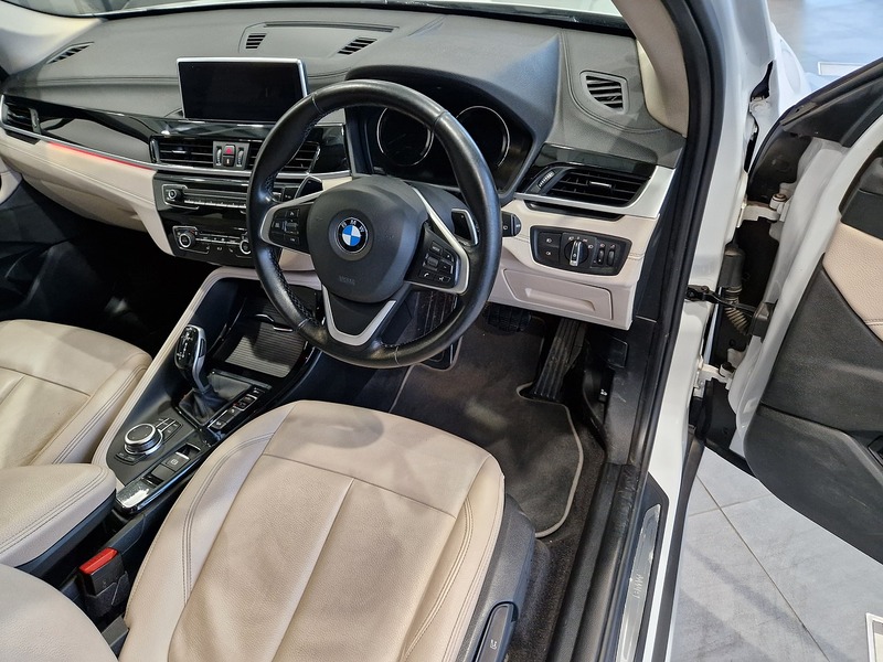 BMW X1 20i xLine - U11988