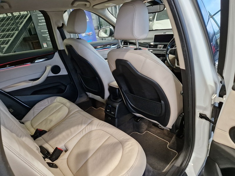 BMW X1 20i xLine - U11988