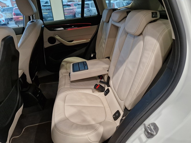 BMW X1 20i xLine - U11988