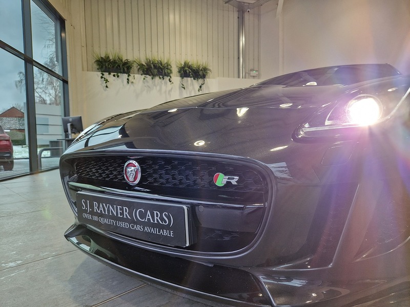 Jaguar F-Type V8 R - U11990