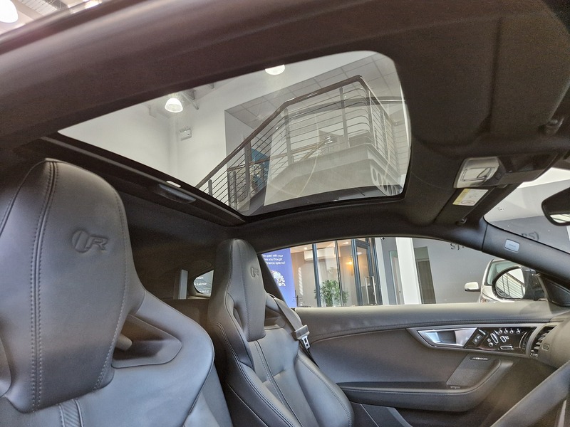 Jaguar F-Type V8 R - U11990