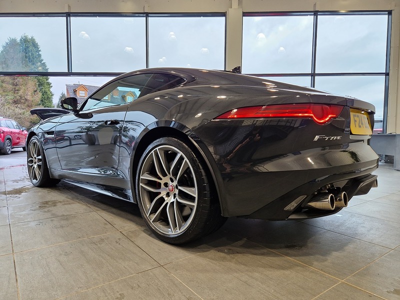 Jaguar F-Type V8 R - U11990