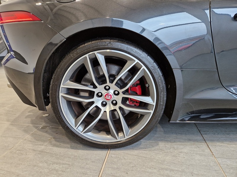 Jaguar F-Type V8 R - U11990