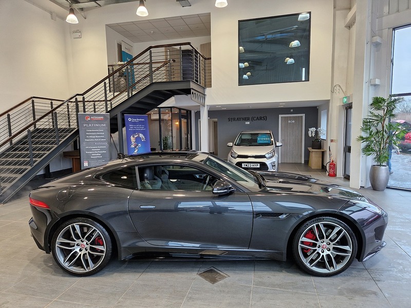 Jaguar F-Type V8 R - U11990