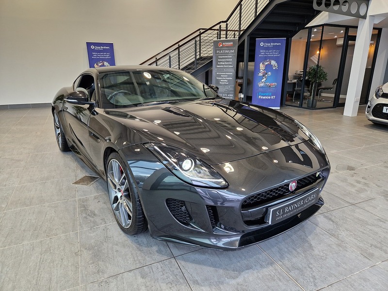 Jaguar F-Type V8 R - U11990