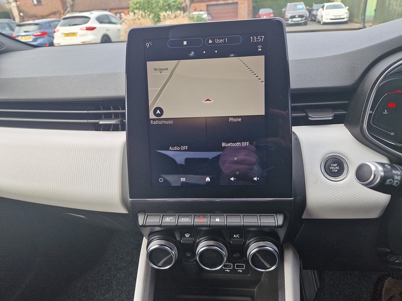 Renault Clio TCe S Edition - U11995