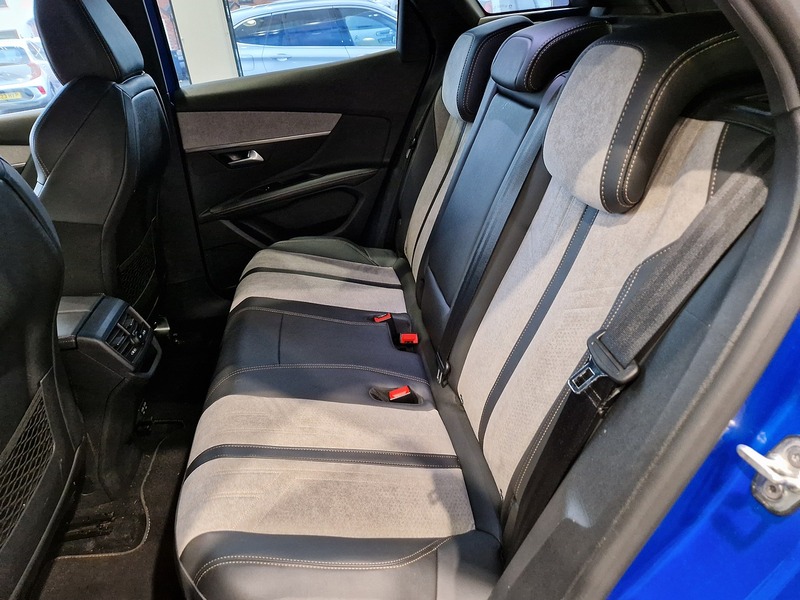 Peugeot 3008 GT Premium - U11996