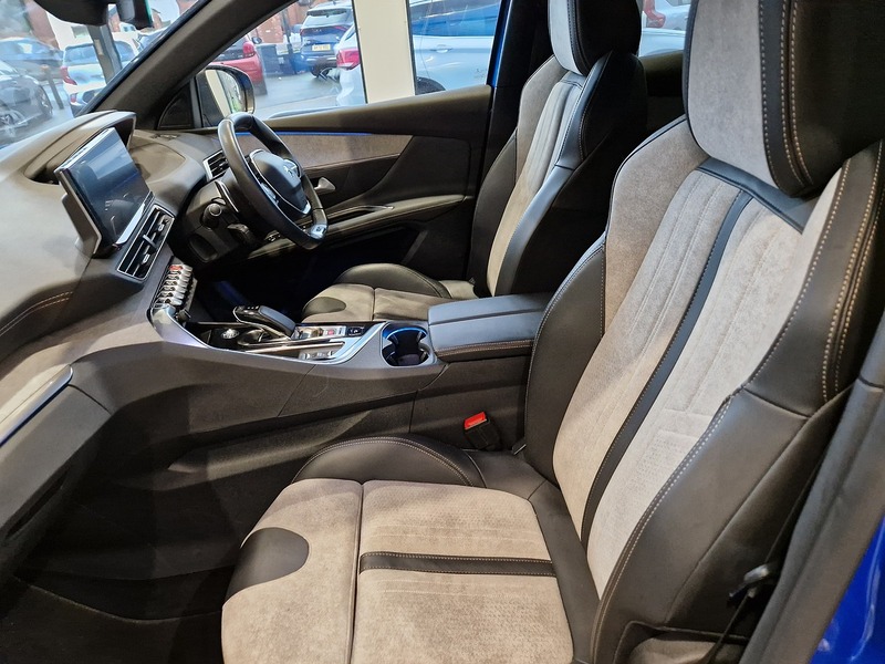 Peugeot 3008 GT Premium - U11996