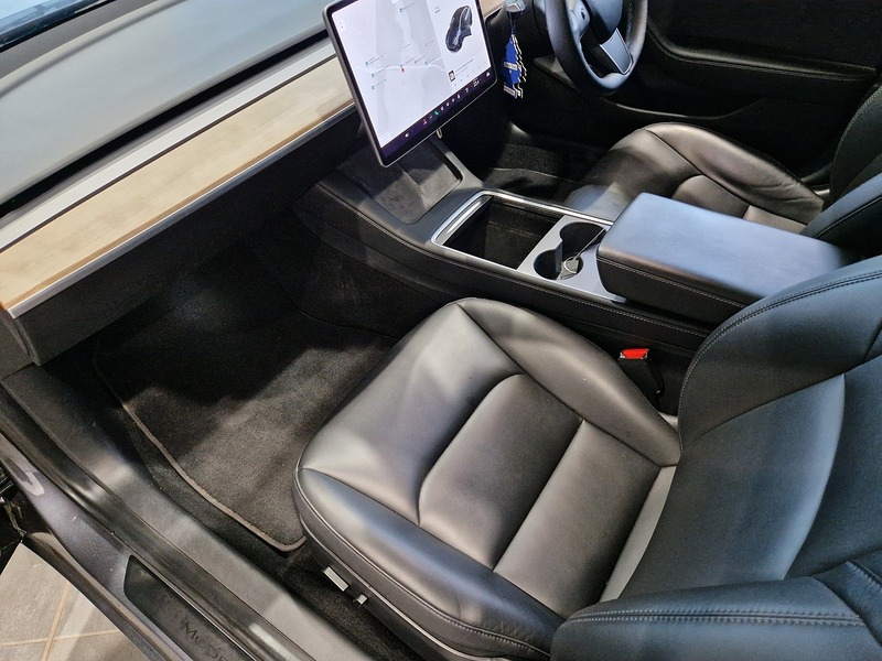 Tesla Model 3 Performance - U11997