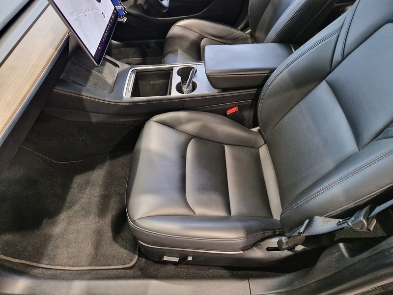 Tesla Model 3 Performance - U11997