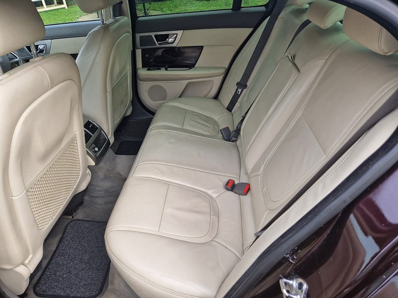 Jaguar XF d Premium Luxury - U12000