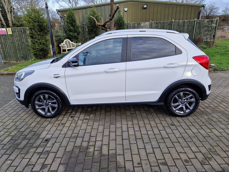Ford Ka+ Ti-VCT Active - U12004