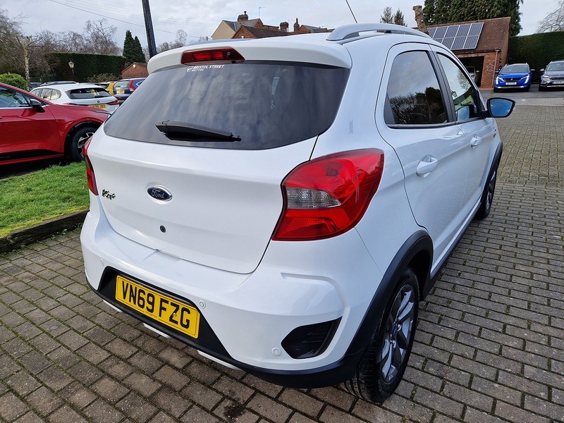 Ford Ka+ Ti-VCT Active - U12004