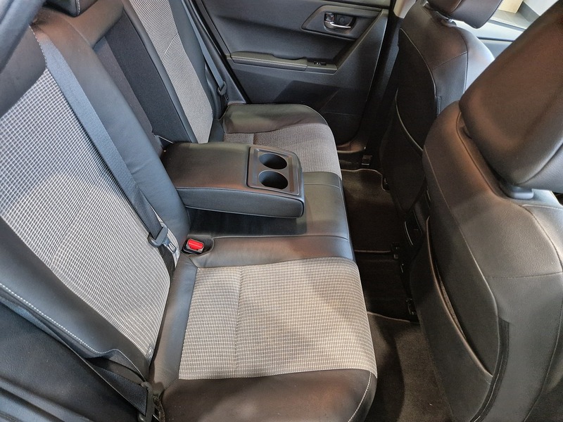 Toyota Auris VVT-h Excel - U12005