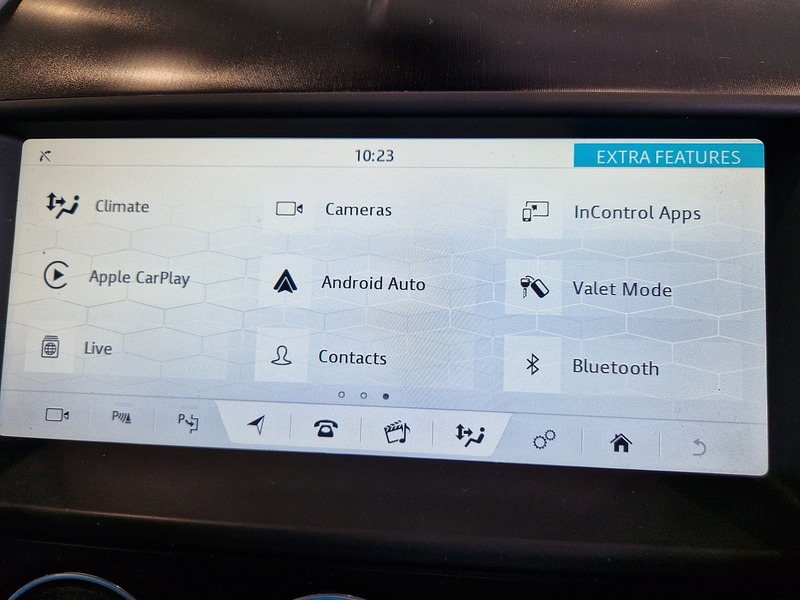 Jaguar F-Type V6 Chequered Flag - U12006