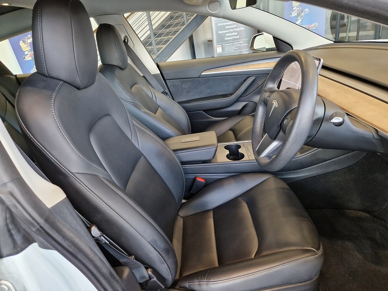 Tesla Model 3 Long Range - U12007