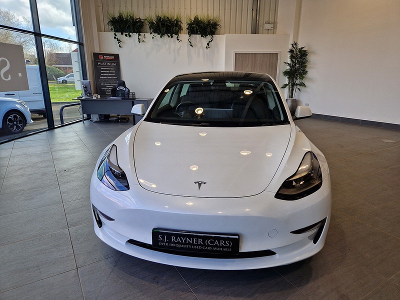 Tesla Model 3 Long Range - U12007