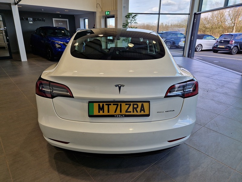 Tesla Model 3 Long Range - U12007