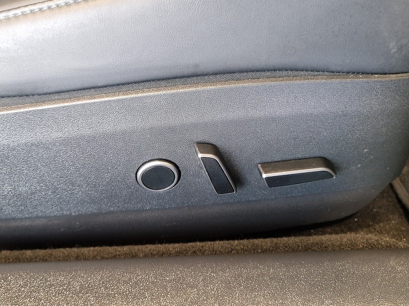 Tesla Model 3 Long Range - U12007