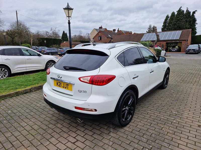 Infiniti QX50 d V6 GT - U12009