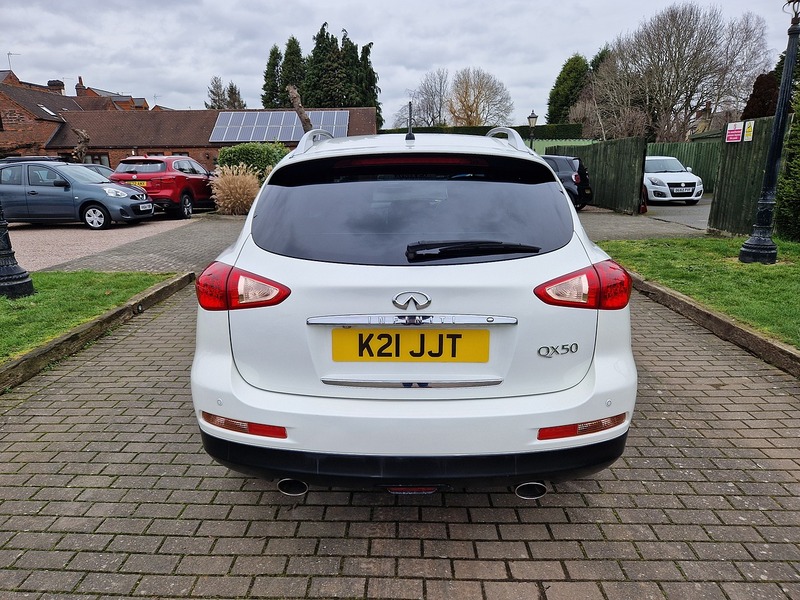 Infiniti QX50 d V6 GT - U12009