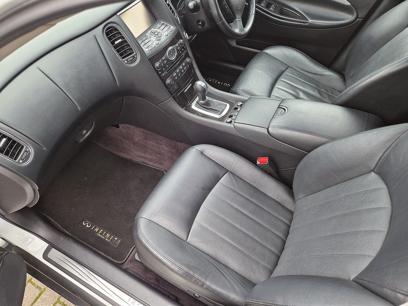 Infiniti QX50 d V6 GT - U12009