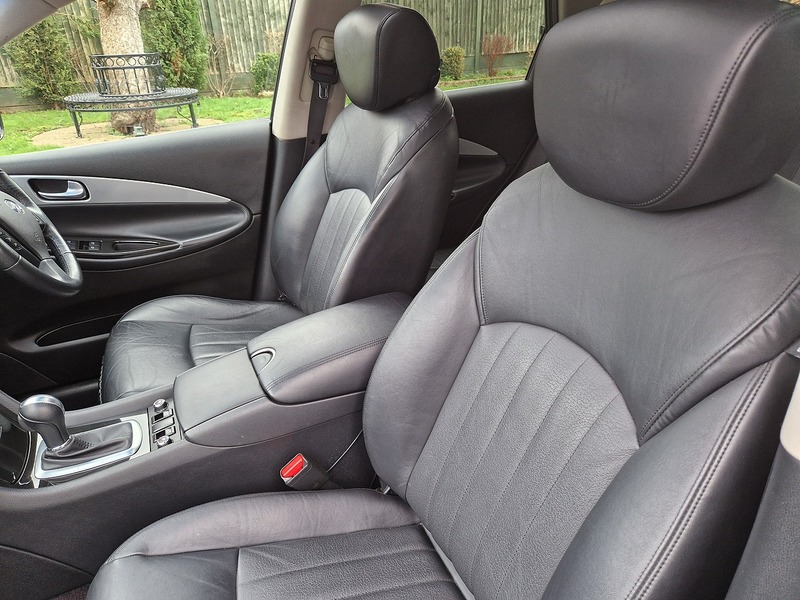 Infiniti QX50 d V6 GT - U12009