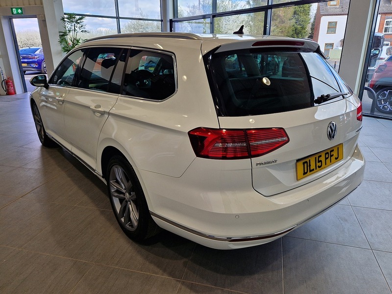 Volkswagen Passat TDI BlueMotion Tech GT - U12011