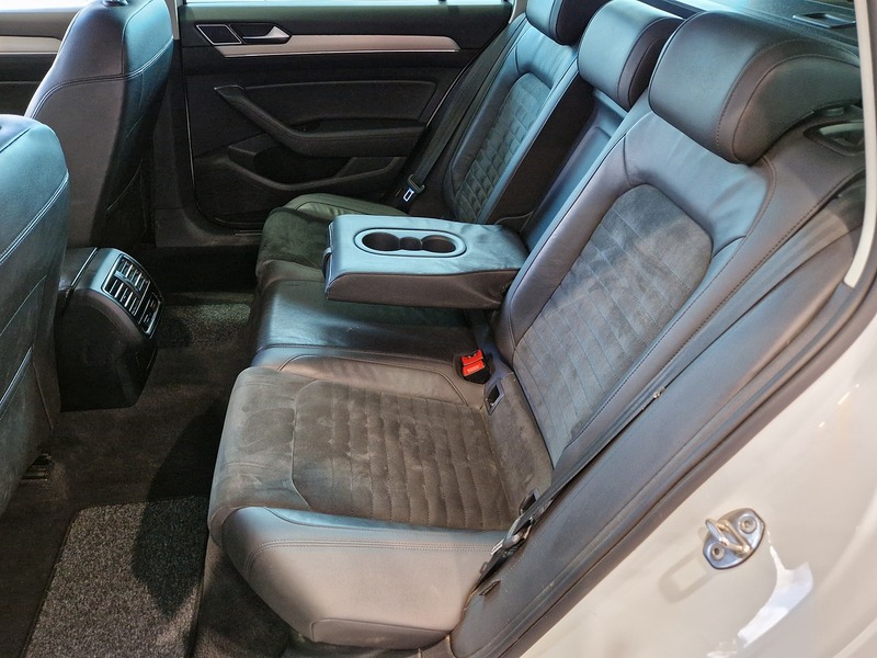 Volkswagen Passat TDI BlueMotion Tech GT - U12011