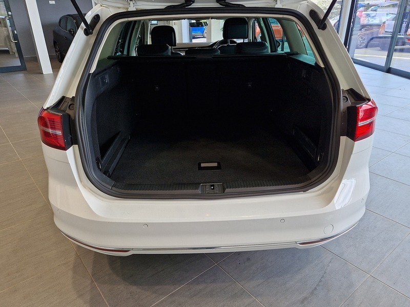 Volkswagen Passat TDI BlueMotion Tech GT - U12011