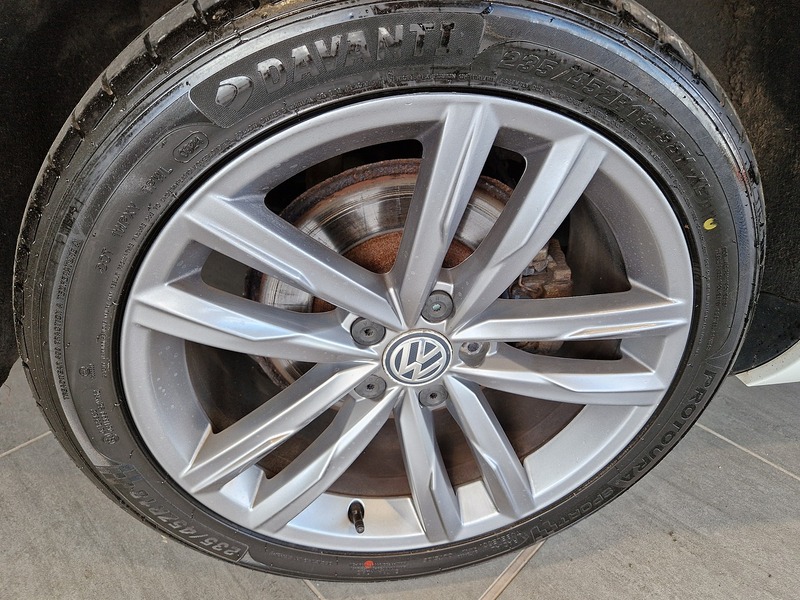 Volkswagen Passat TDI BlueMotion Tech GT - U12011