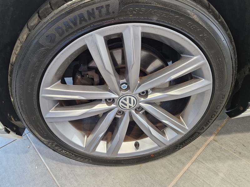 Volkswagen Passat TDI BlueMotion Tech GT - U12011