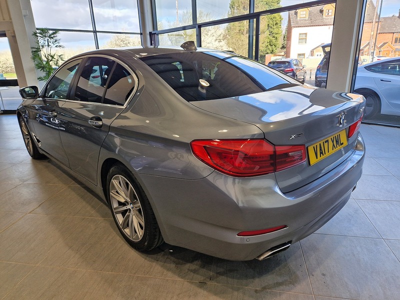 BMW 5 Series 540i SE - U12017
