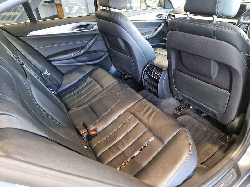 BMW 5 Series 540i SE - U12017