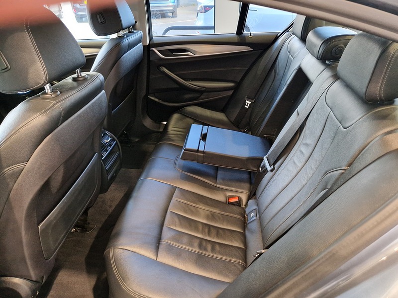 BMW 5 Series 540i SE - U12017