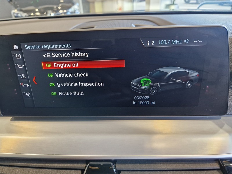 BMW 5 Series 540i SE - U12017
