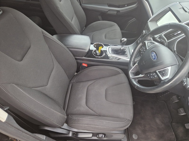 Ford S-Max TDCi Titanium - U12024