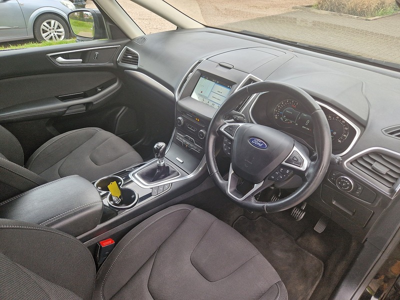 Ford S-Max TDCi Titanium - U12024