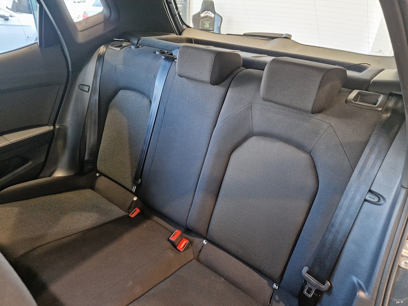 SEAT Arona TSI XCELLENCE - U12025