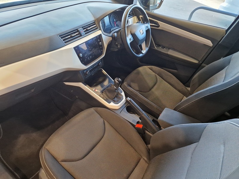 SEAT Arona TSI XCELLENCE - U12025