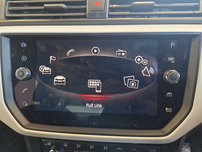 SEAT Arona TSI XCELLENCE - U12025